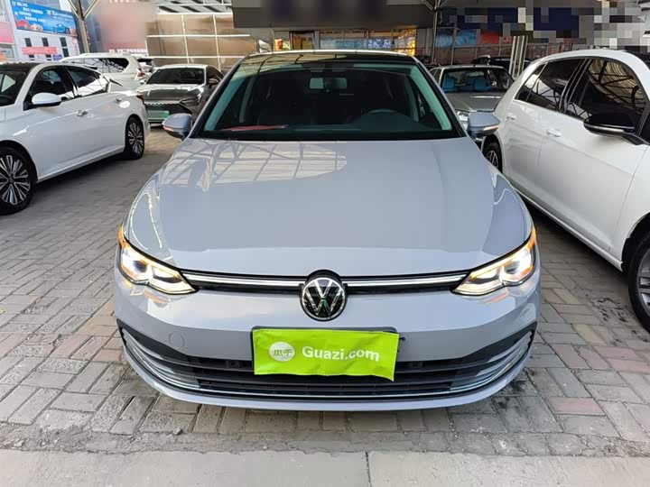 Фото 3 - Volkswagen Golf