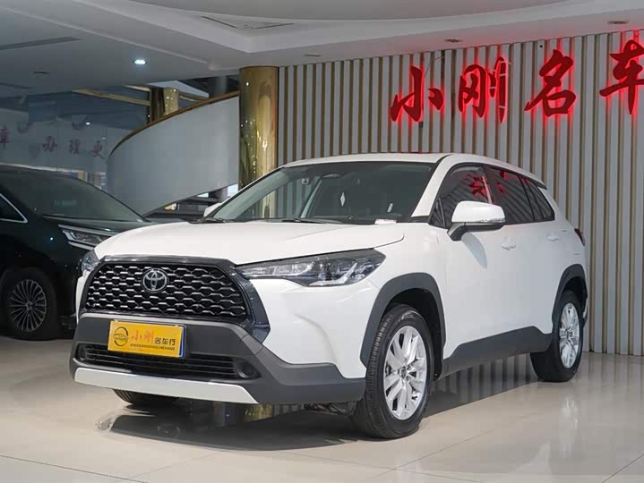 Фото 2 - Toyota Corolla Cross