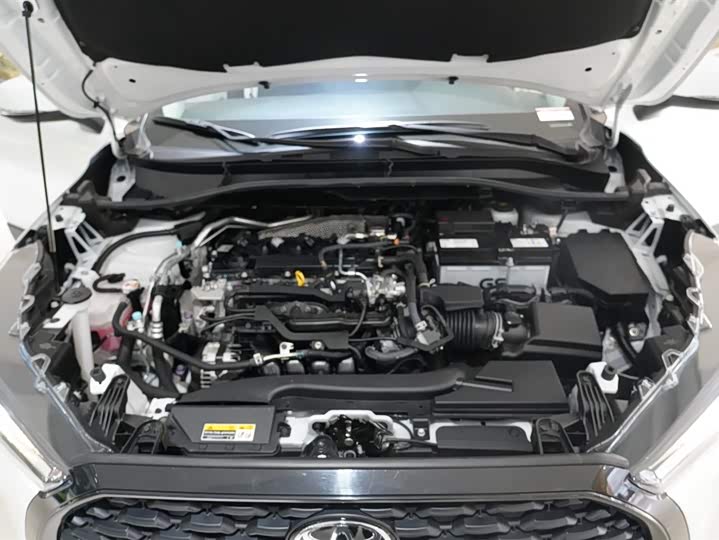 Фото 8 - Toyota Corolla Cross