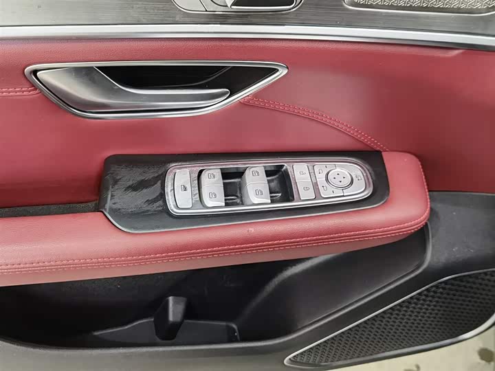 Фото 9 - Jetour X70