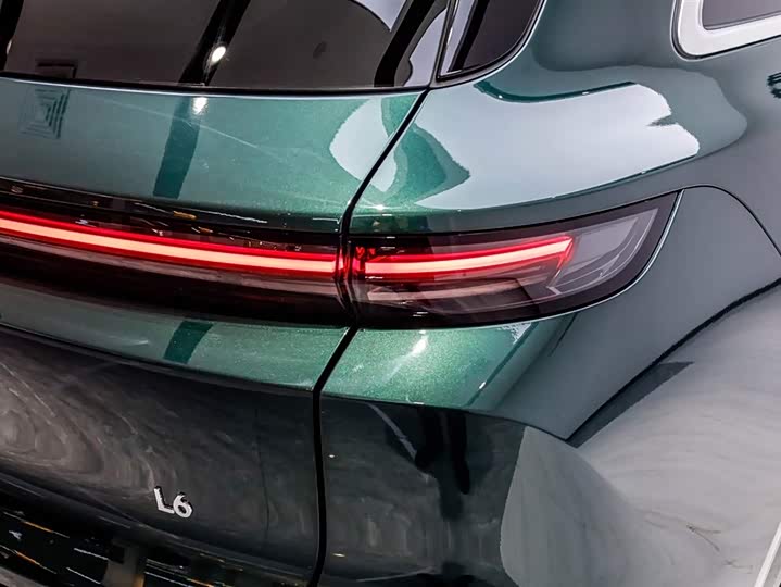 Фото 6 - LiXiang L6