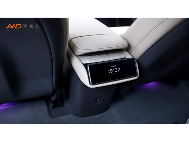 Фото 9 - Nio ET7