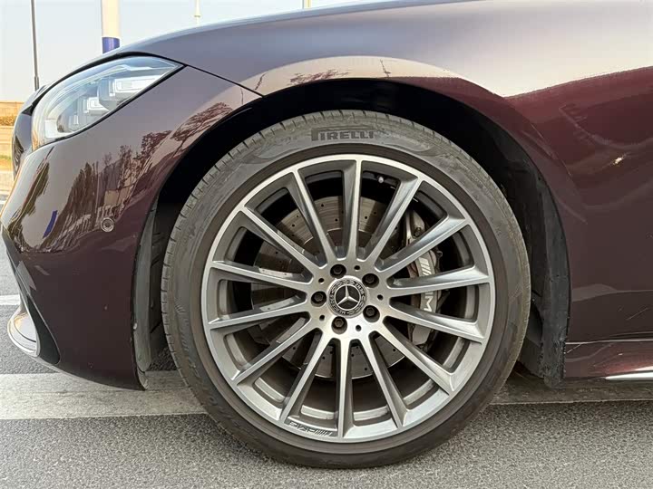 Фото 6 - Mercedes-Benz S-Class