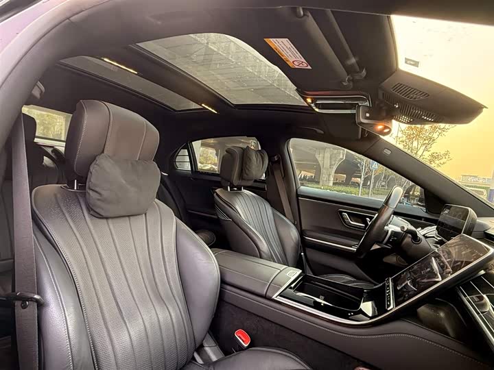 Фото 8 - Mercedes-Benz S-Class