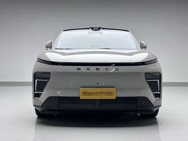 Фото 2 - Exeed Sterra ET