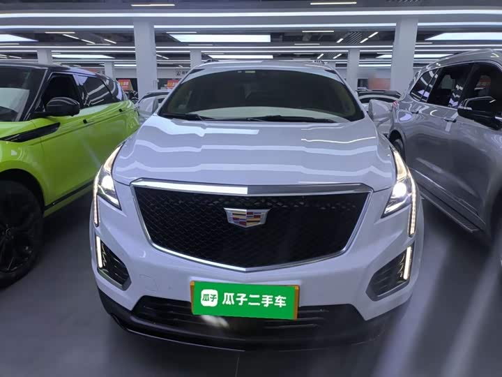 Фото 3 - Cadillac XT5