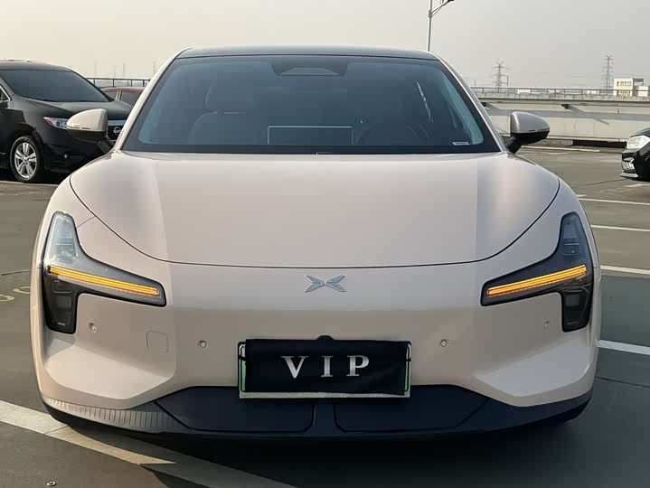 Фото 3 - XPeng Mona M03
