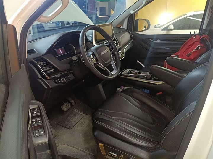 Фото 8 - Maxus G20