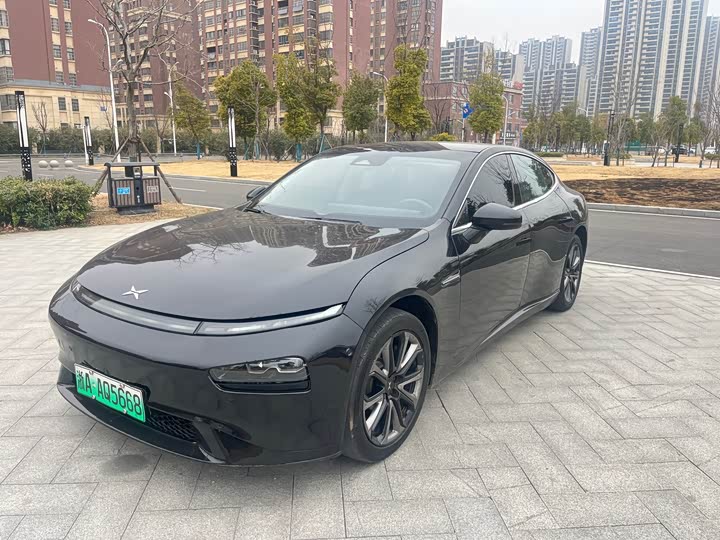 Фото 1 - XPeng P7