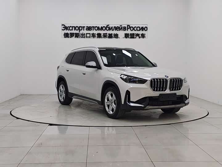 Фото 2 - BMW X1