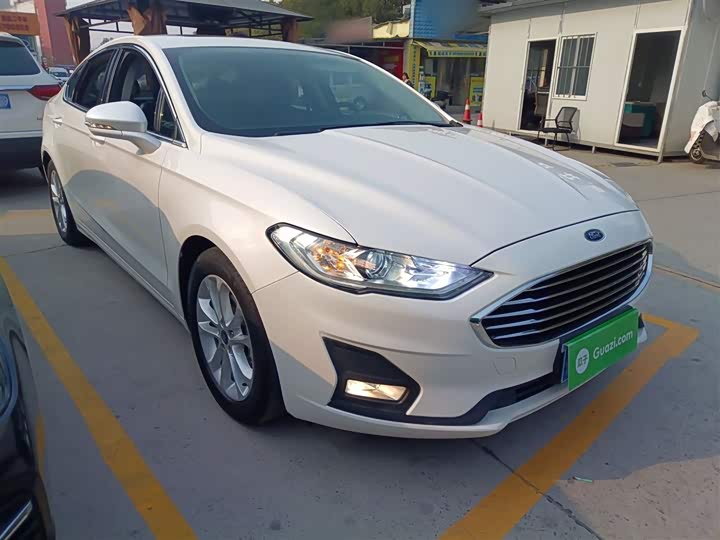 Фото 4 - Ford Mondeo