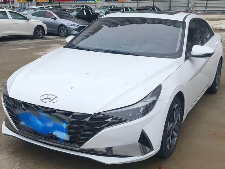 Фото 3 - Hyundai Elantra N line