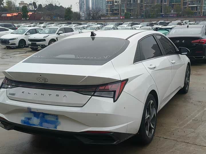 Фото 7 - Hyundai Elantra N line