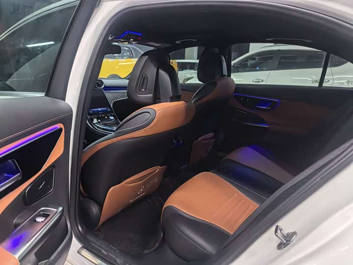 Фото 5 - Mercedes-Benz C-Class