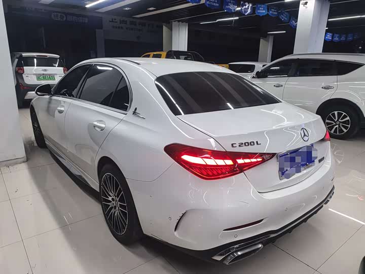 Фото 9 - Mercedes-Benz C-Class