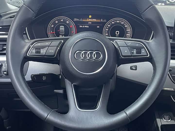 Фото 5 - Audi A5