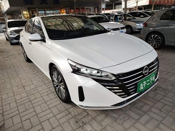 Фото 4 - Nissan Teana