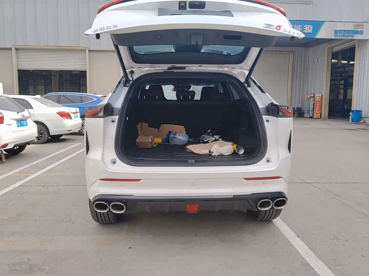 Фото 9 - Changan Oshan Z6