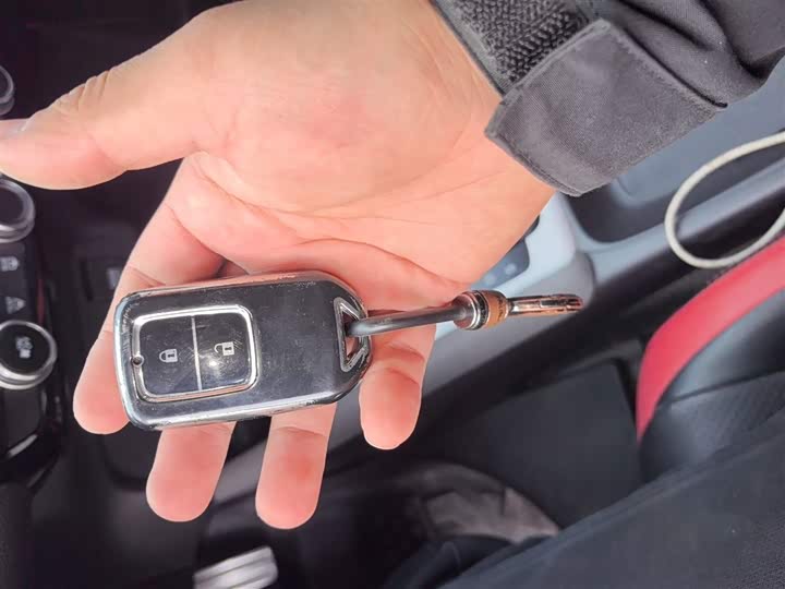 Фото 9 - Honda Life