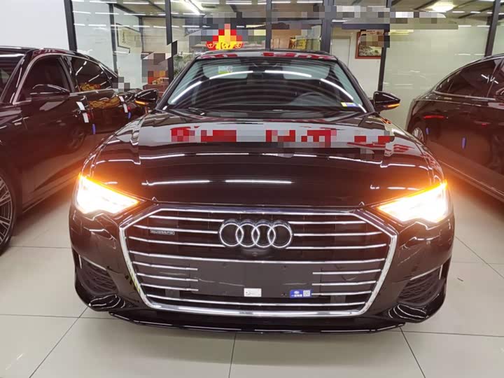 Фото 3 - Audi A6L