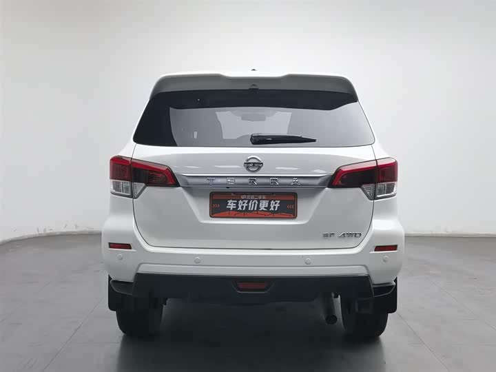 Фото 4 - Nissan Terra