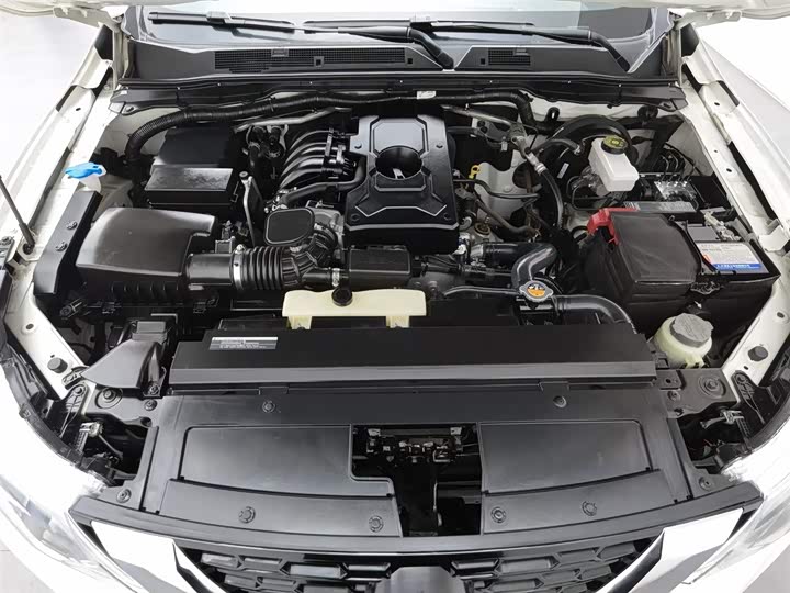 Фото 6 - Nissan Terra