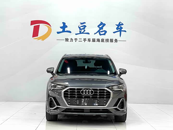 Фото 2 - Audi Q3