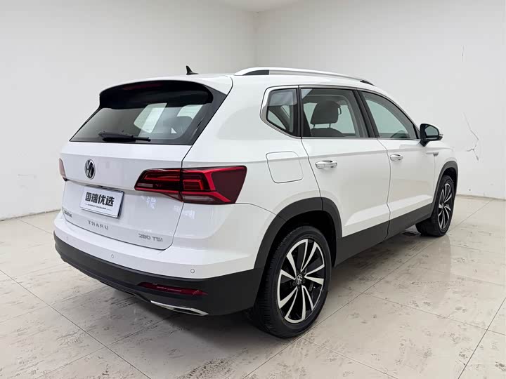 Фото 6 - Volkswagen Tharu