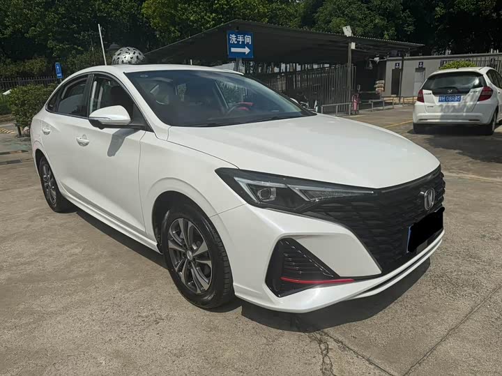 Фото 3 - Changan Eado Plus