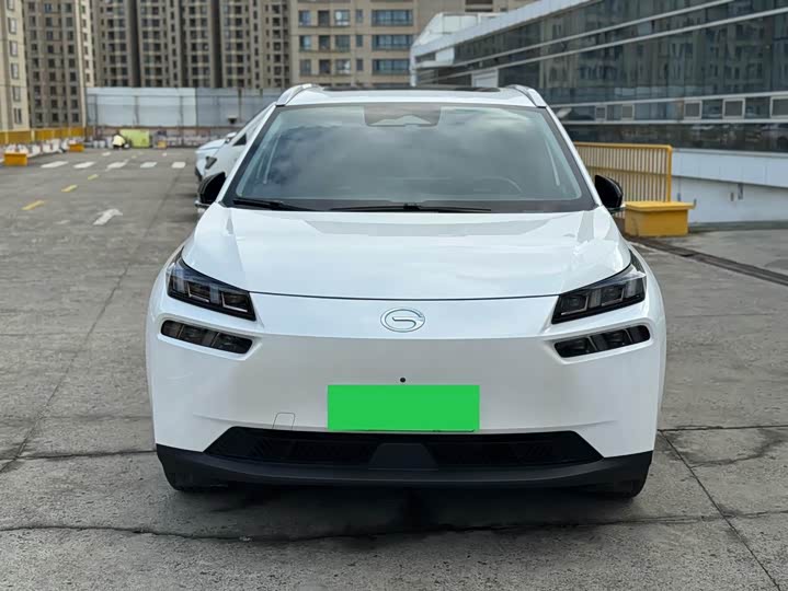 Фото 2 - GAC Aion V