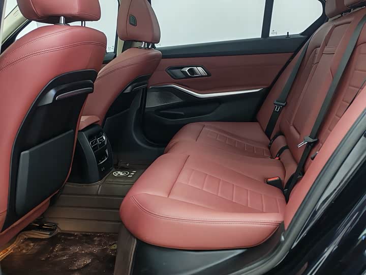 Фото 8 - BMW 3 Series