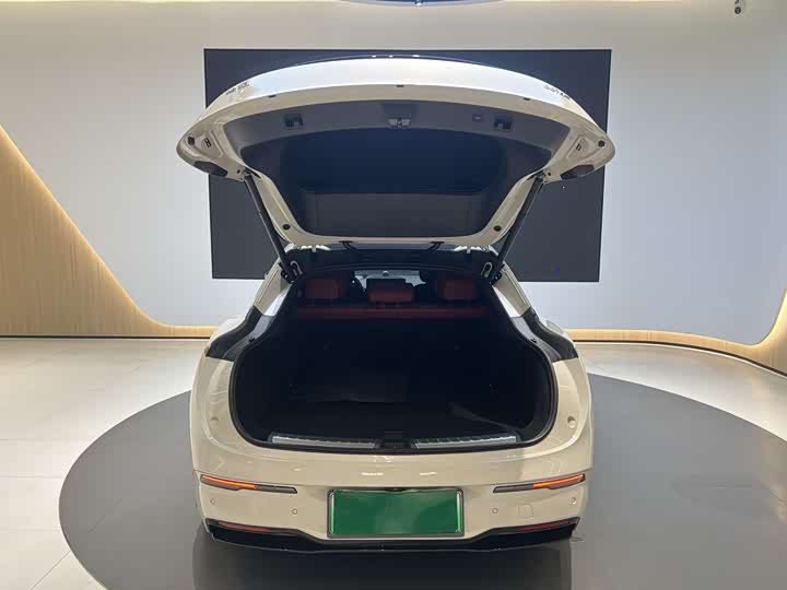 Фото 7 - Zeekr 007 GT