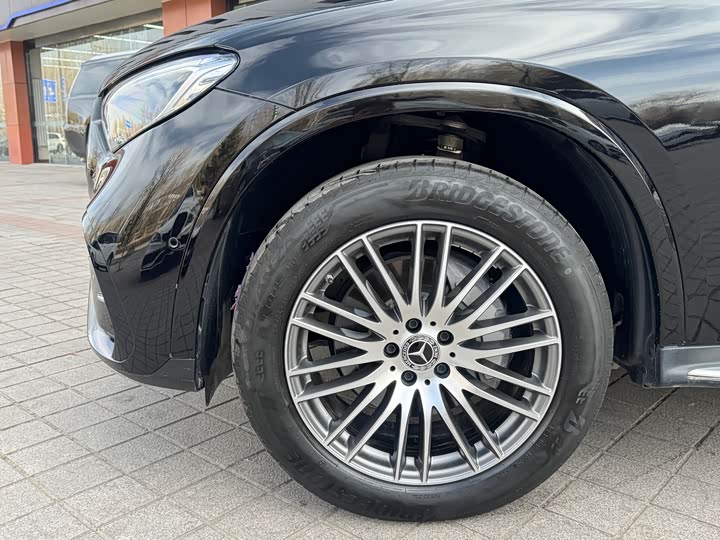 Фото 4 - Mercedes-Benz GLC-Class