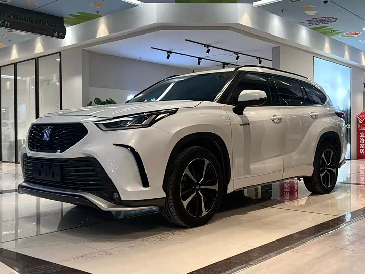 Фото 1 - Toyota Crown Kluger