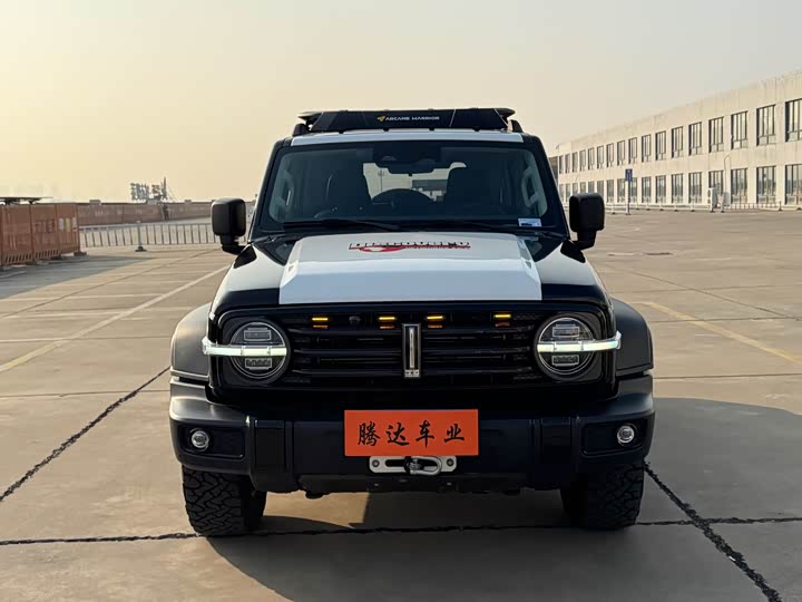 Фото 1 - Tank 300