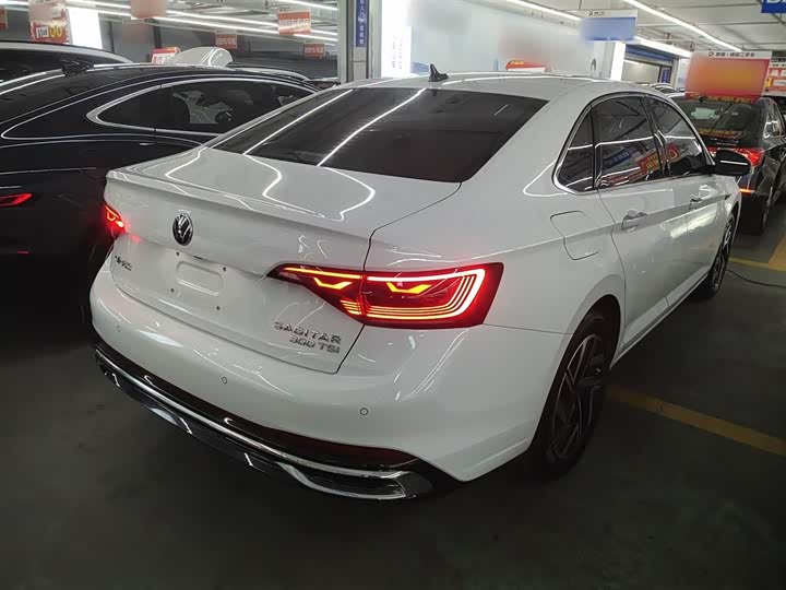 Фото 7 - Volkswagen Sagitar L