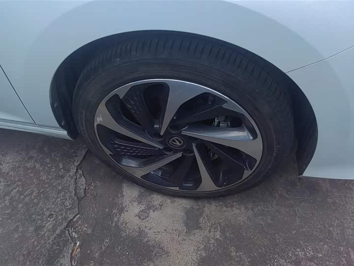 Фото 6 - Changan Raeton Plus