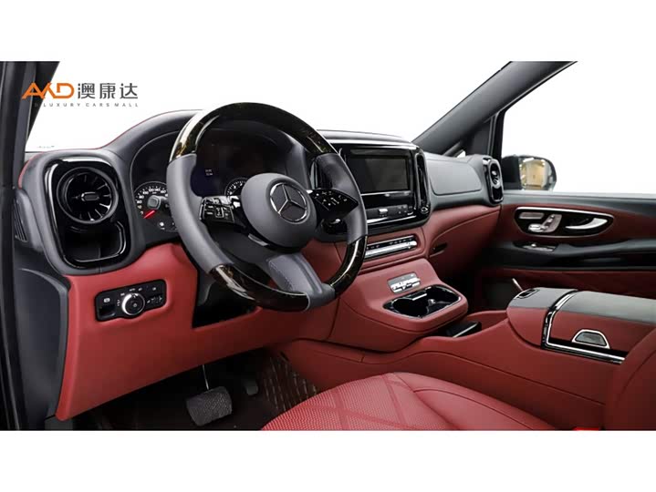 Фото 6 - Mercedes-Benz Vito