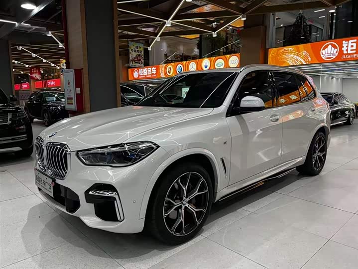 Фото 1 - BMW X5