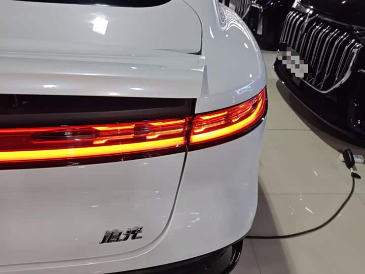 Фото 8 - Voyah Passion