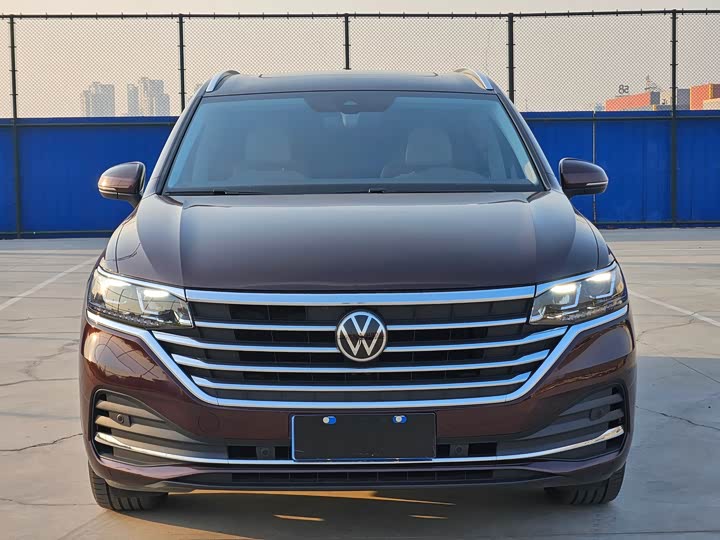 Фото 2 - Volkswagen Viloran