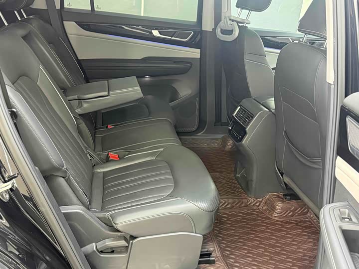 Фото 9 - Volkswagen Teramont Pro