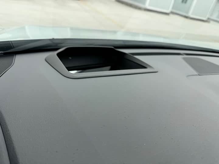 Фото 9 - Toyota Granvia