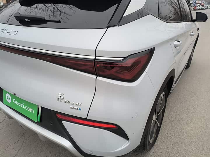 Фото 8 - BYD Yuan Plus