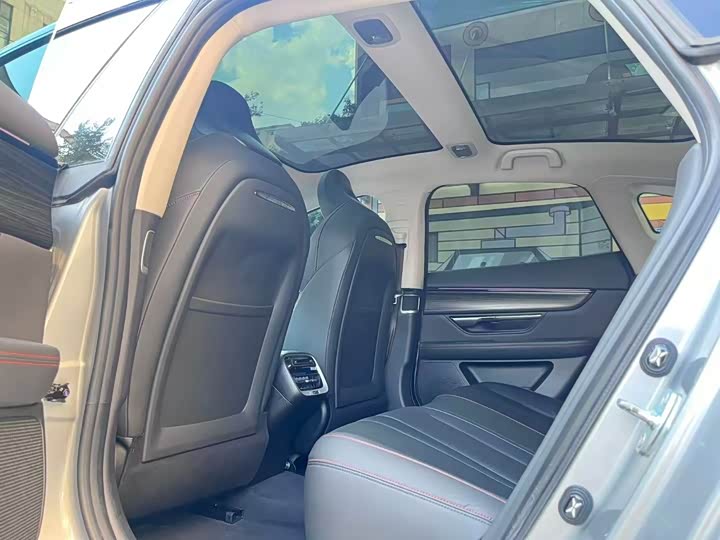 Фото 7 - XPeng P7