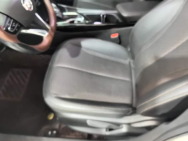 Фото 9 - Buick Verano