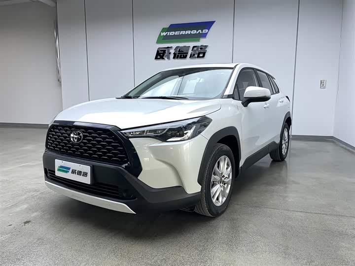 Фото 1 - Toyota Corolla Cross