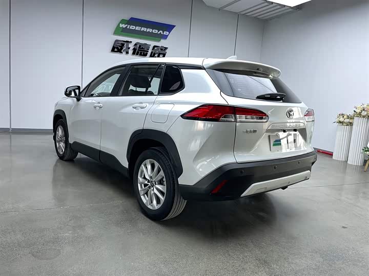 Фото 6 - Toyota Corolla Cross