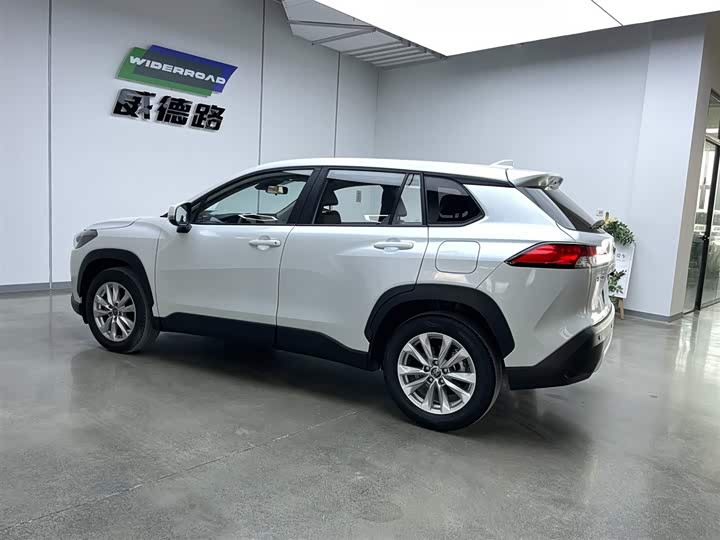 Фото 7 - Toyota Corolla Cross