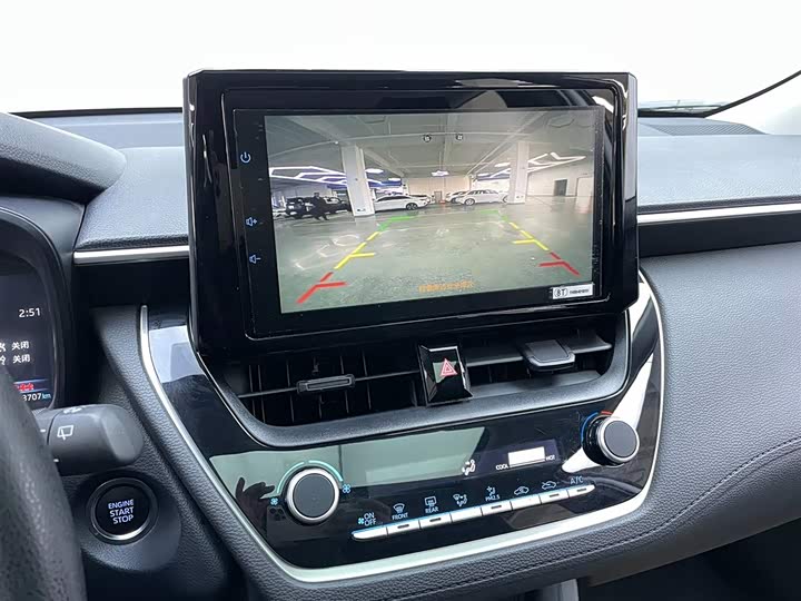 Фото 9 - Toyota Corolla Cross